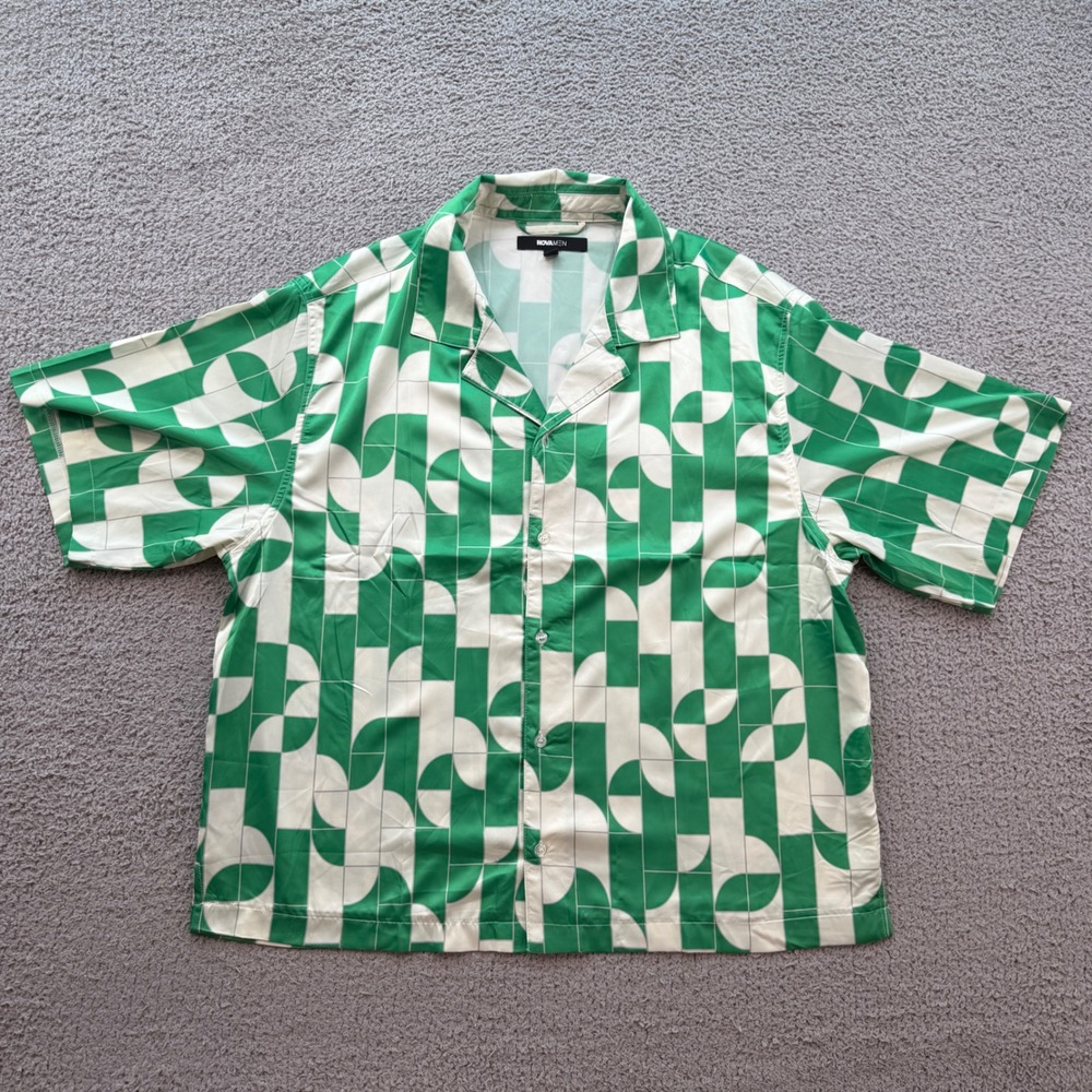 Fashion Nova Men L Green Geometric Abstract Print Camp Collar Short Sleeve Shirt